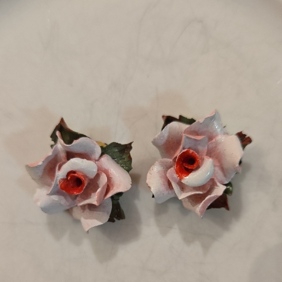 Vintage Rosette Clip Pink and Red Rose Earrings, Garden Party, Hamptons Chic - Picture 8 of 10